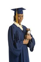 Graduation gave ideer for en College of Military Law Graduate
