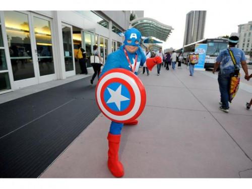 Hvordan lage en Captain America kostyme