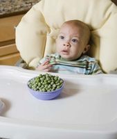 I hvilken rekkefølge skal du introdusere Foods til en baby?