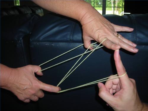 Instruksjoner for String triks for å gjøre hjemme