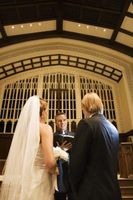 Hjelp til å planlegge et bryllup på en katolsk kirke