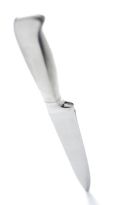 Hvilken type Steel å bruke til å lage en kniv?