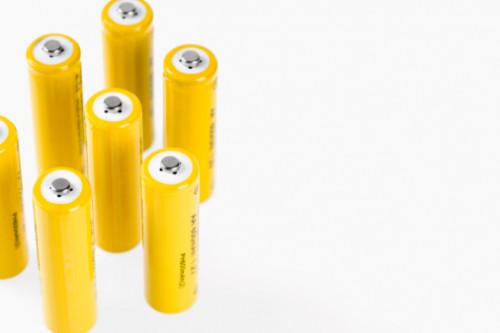 Hvordan bygge en NiMH batterilader
