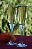 Forlovelses gave ideer med champagne fløyter