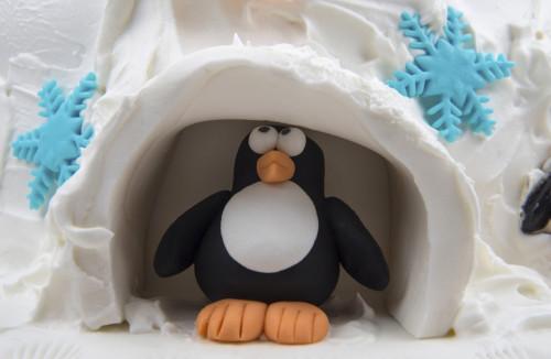 Hvordan lage en Penguin Birthday Cake