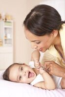 Språkutvikling hos spedbarn i tospråklige Homes