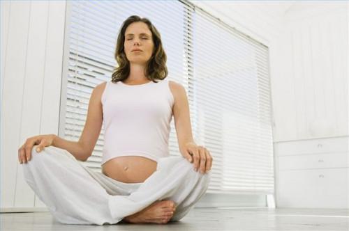 Hvordan redusere stress mens gravide