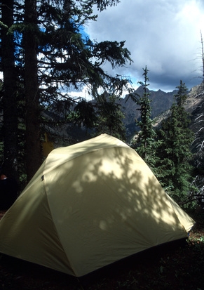 Hvordan sette opp en Kodiak Tent