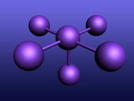 Hva er de forskjellige måtene Atomer Form molekyler?